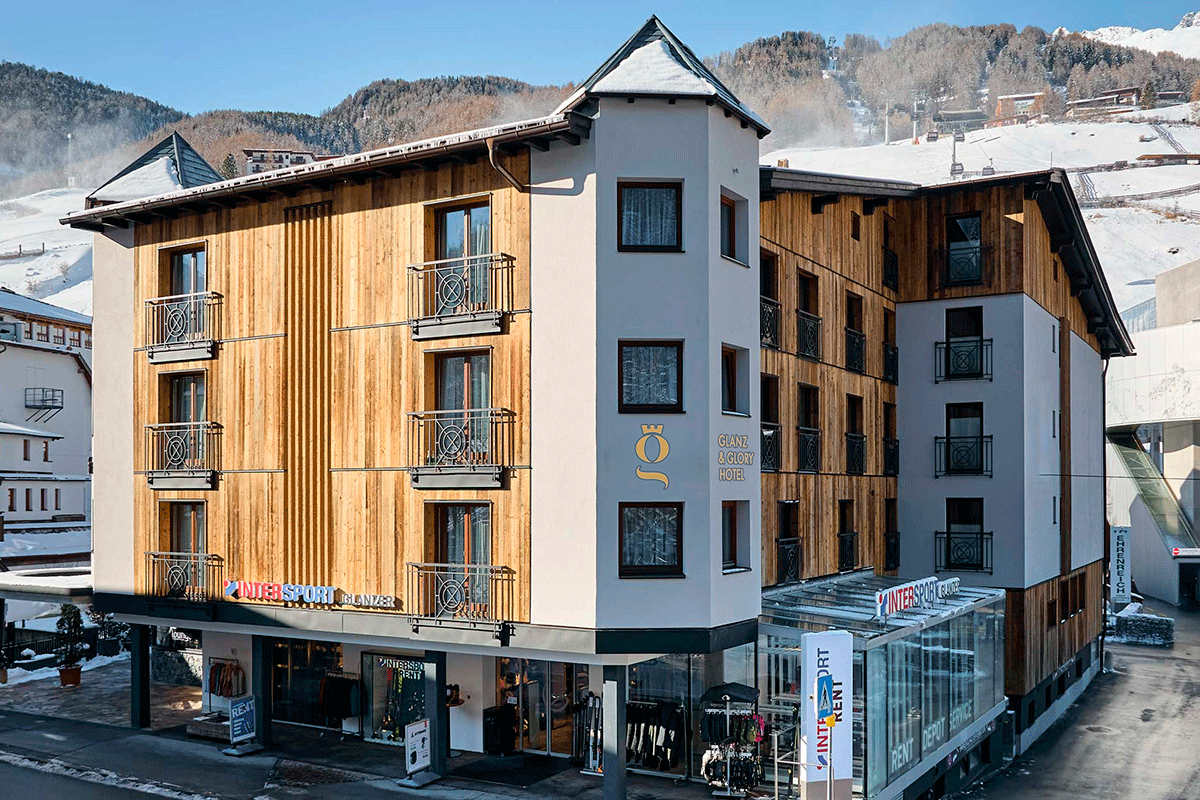 Glanz & Glory Hotel
