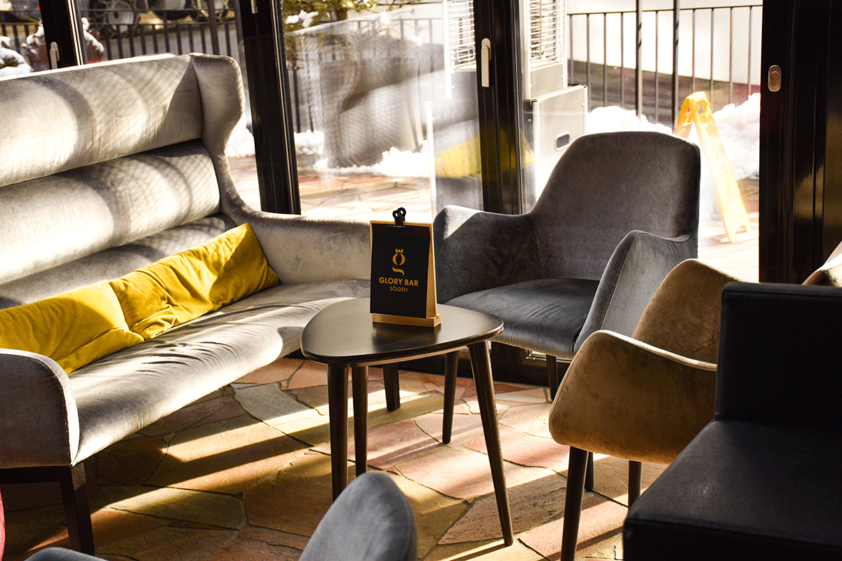 Glanz & Glory Hotel