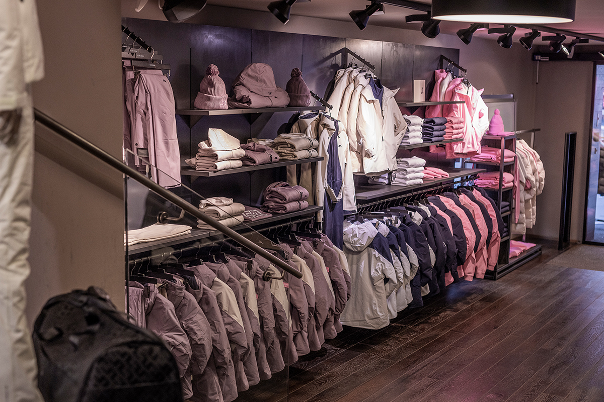 Sport4You - J.Lindeberg Store