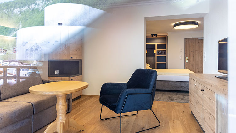 Glanz & Glory Hotel