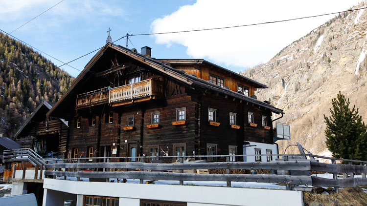 Styrolia Chalet